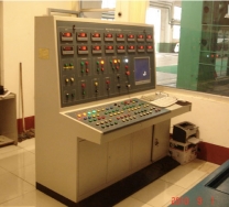 25000KN液壓支架整架試驗(yàn)臺(tái)如下圖(使用單位:淄博天晟、陜西彬長)